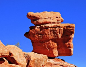 balancing-rock-1273567_960_720Pixabay072916